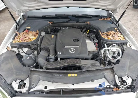 2017 Mercedes-Benz E 300 4Matic z USA, uszkodzony, nr VIN WDDZF4KBXHA014852